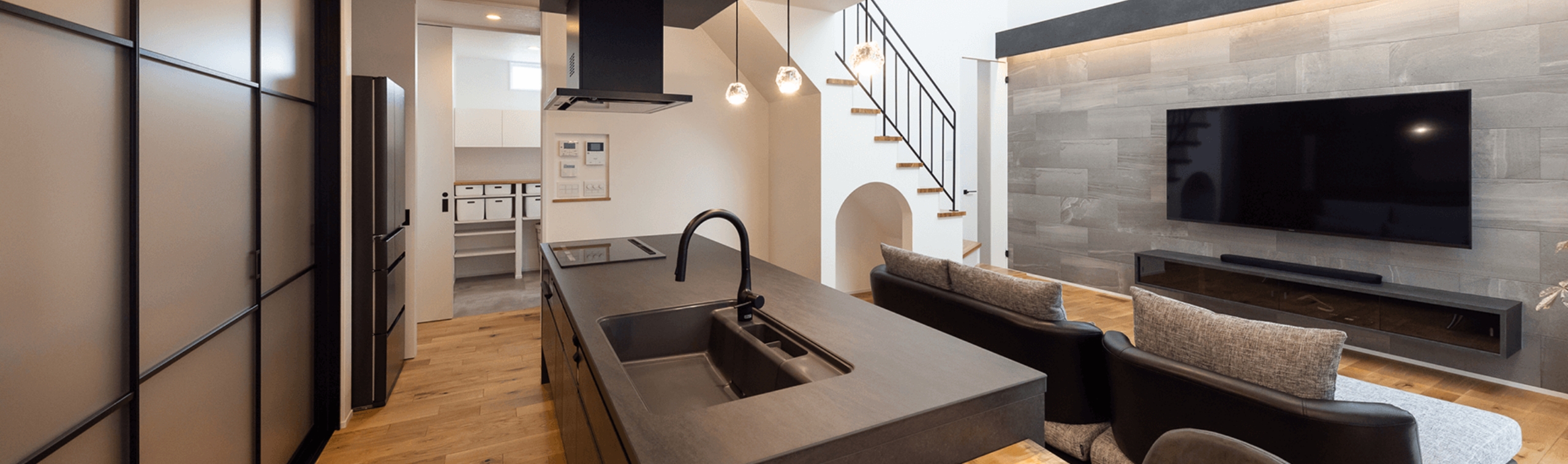 広々としたリビングダイニング